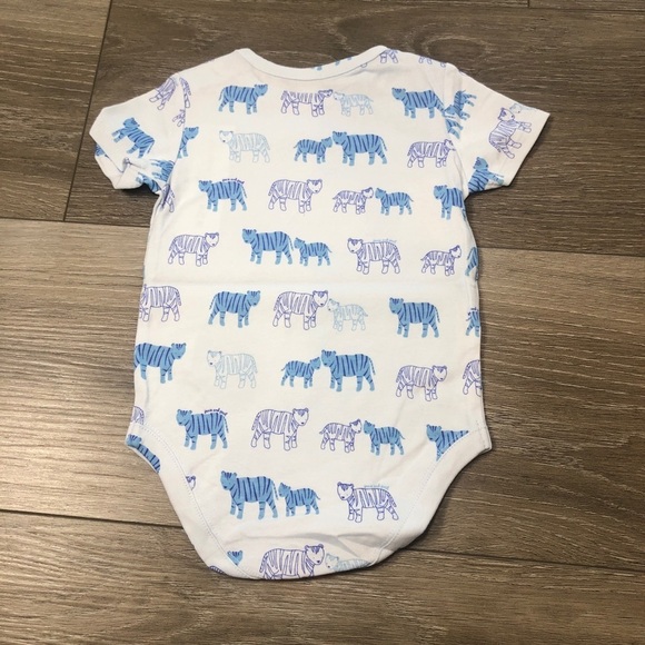 Janie And Jack  Blue Tiger Print Bodysuit Baby Boys Size 3-6 Months NWT - Picture 4 of 5